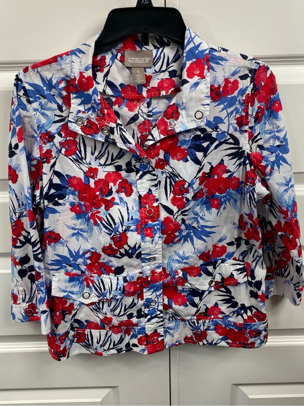 Floral Botanical Shacket 100% Cotton 3/4 Sleeve Shirt Jacket Red White Blue 1